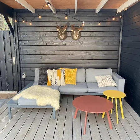 Sfeervol Guesthouse, Prive Tuin En Free Parking Apartment *