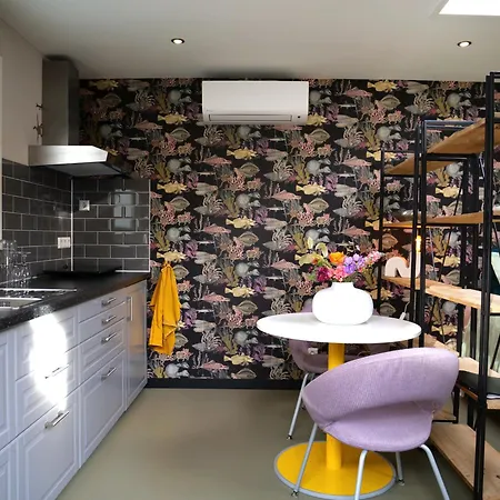 Apartamento Sfeervol Guesthouse, Prive Tuin En Free Parking *