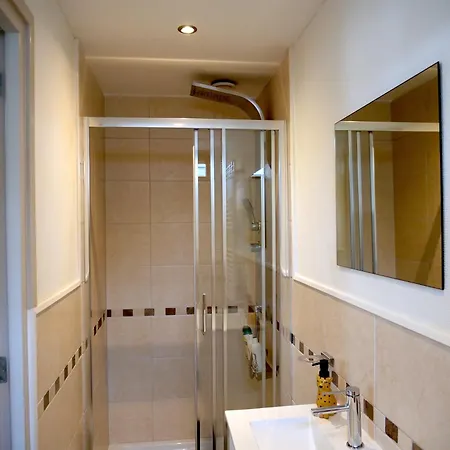 Sfeervol Guesthouse, Privé Tuin En Free Parking Apartamento *