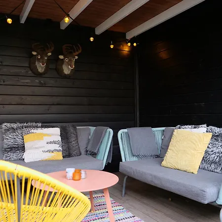 Sfeervol Guesthouse, Prive Tuin En Free Parking Apartamento Roterdão